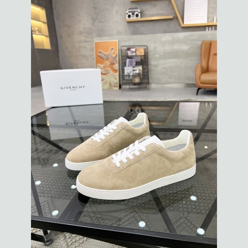 Givenchy Sneakers